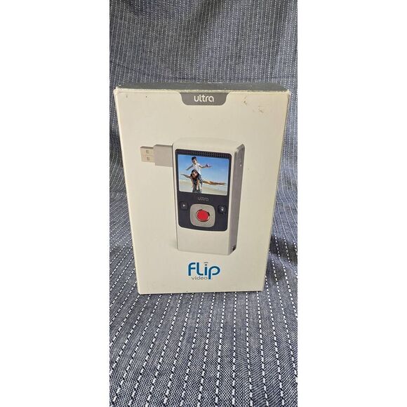 Flip UltraHD Video Camera - Picture 1 of 7